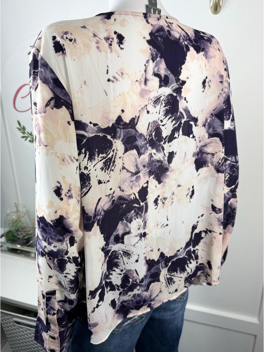 Beautiful Worthington Top Size XL - Picture 4 of 7